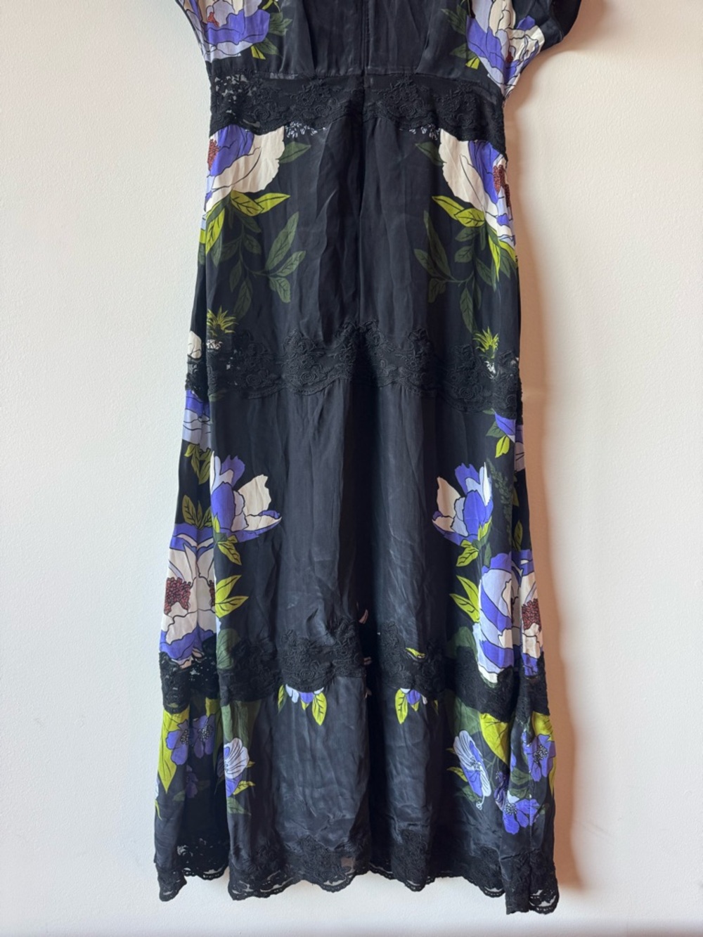 $298 Farm Rio Black floral Lace Maxi Dress Size Medium M *missing Slip* - Picture 11 of 12